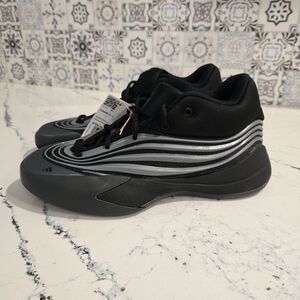 Adidas Dame X basketball shoe- Kids Size 4.5Y-New NO BOX